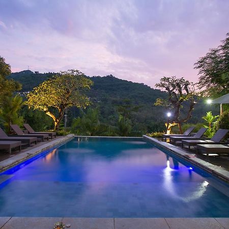 Klumpu Hill Villas Nusa Penida Batumadeg Exterior foto