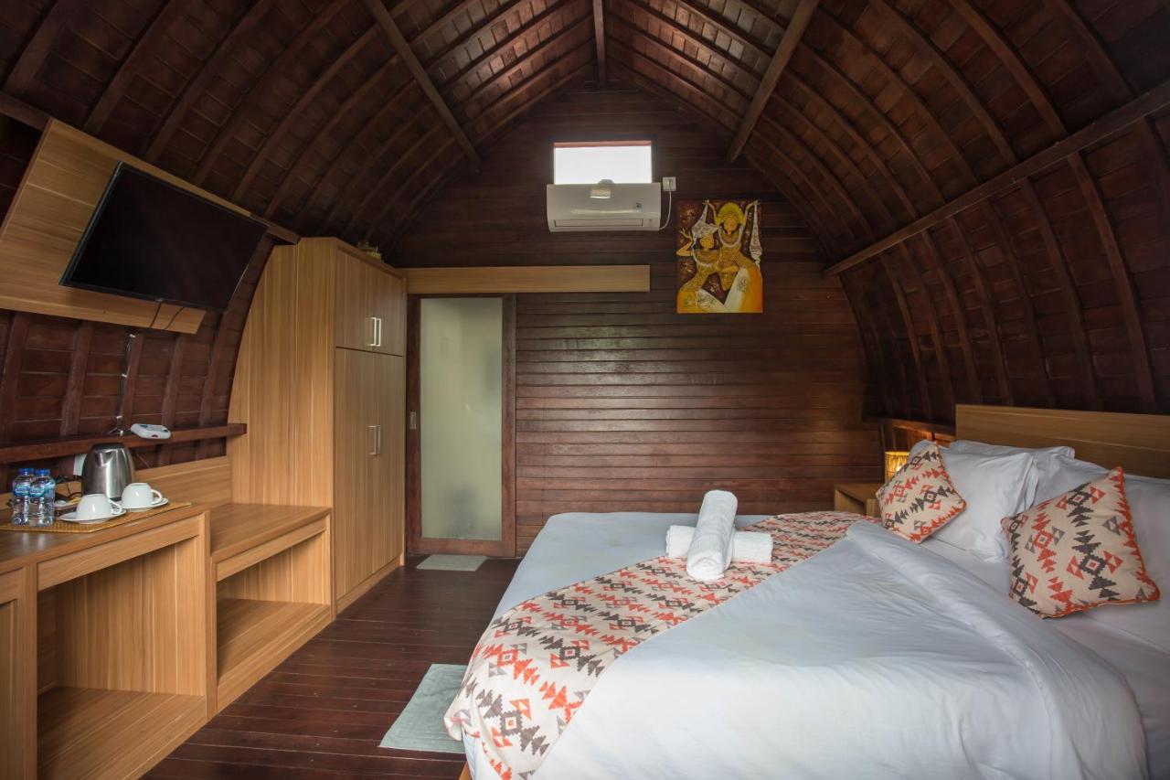 Klumpu Hill Villas Nusa Penida Batumadeg Exterior foto