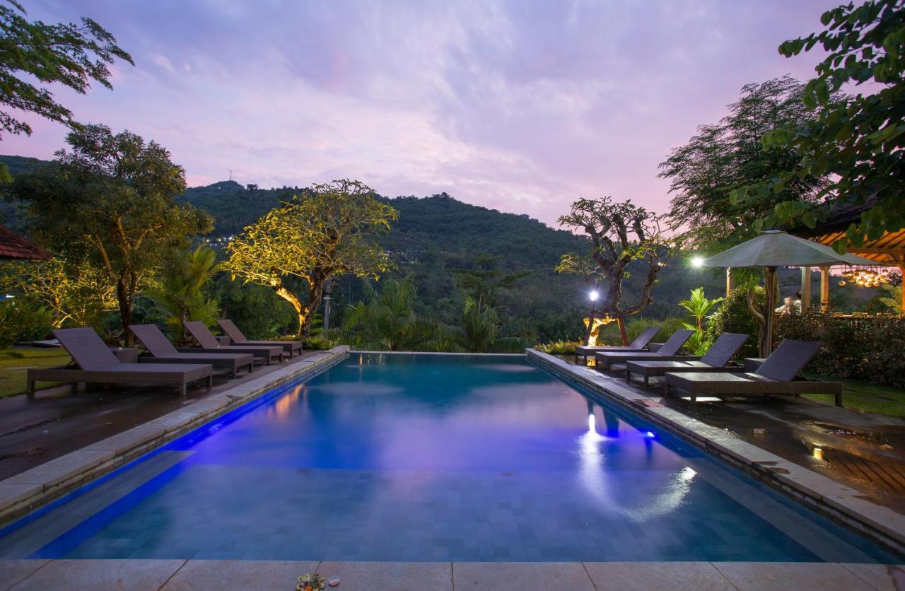 Klumpu Hill Villas Nusa Penida Batumadeg Exterior foto