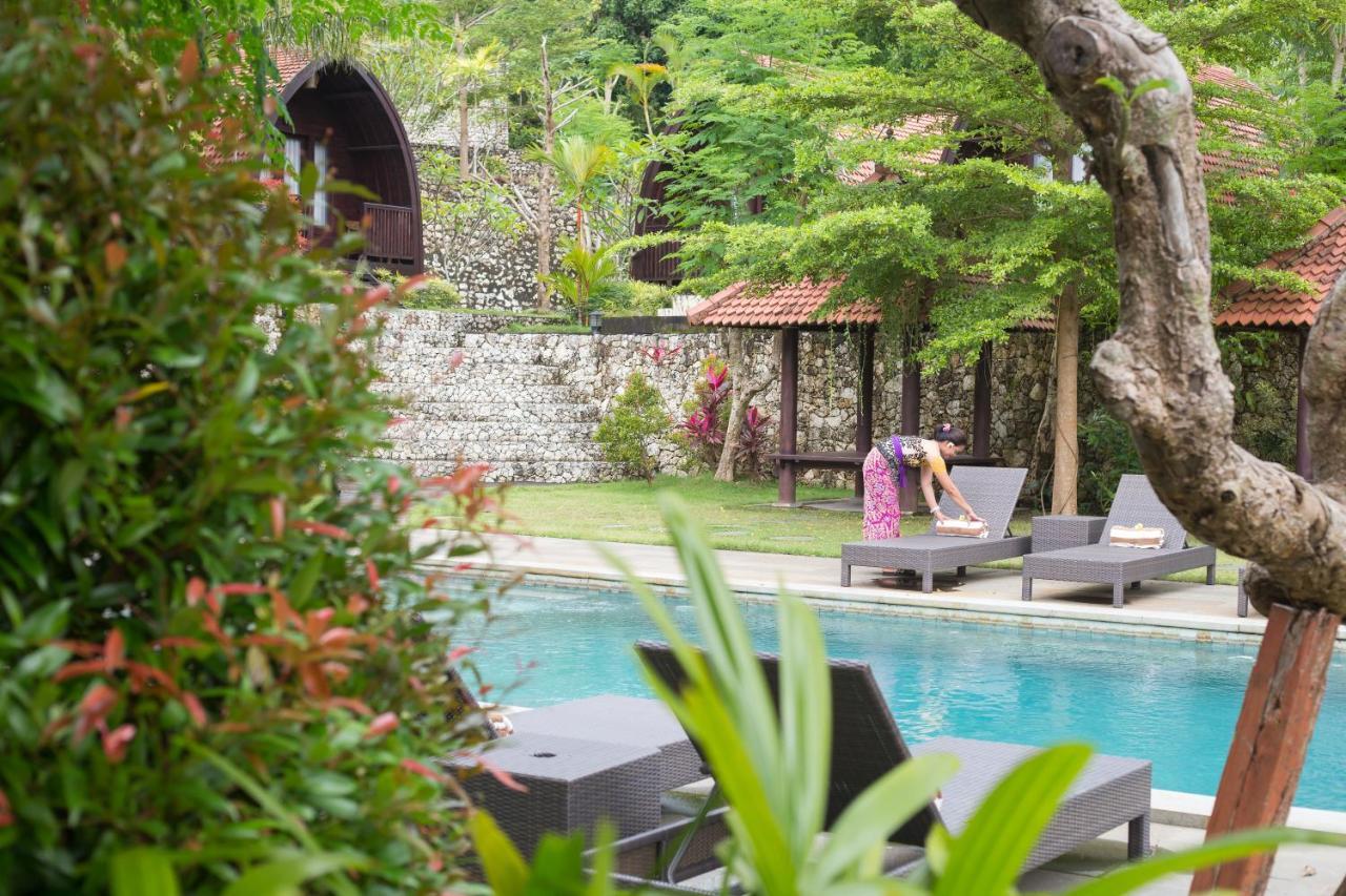 Klumpu Hill Villas Nusa Penida Batumadeg Exterior foto