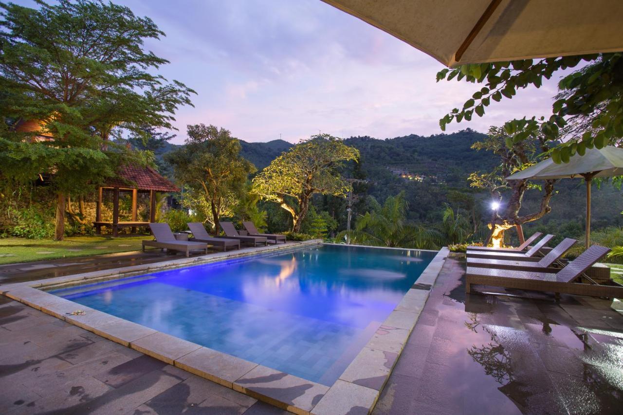 Klumpu Hill Villas Nusa Penida Batumadeg Exterior foto